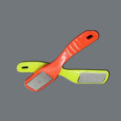 Un bon prix. Lime à pieds en acier inoxydable gravé avec précision et rainures de 0,03 mm en ligne