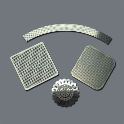 Un bon prix. ODM OEM Service de gravure chimique de nickel sans déchiquetage de précision pour pièces métalliques de 0,02 mm-2,0 mm en ligne