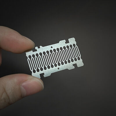 Un bon prix. Accessoires de rasoirs électriques en acier inoxydable ultrafin en ligne