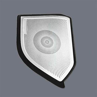 Un bon prix. Grilles de haut-parleurs automobiles gravées avec précision en ligne