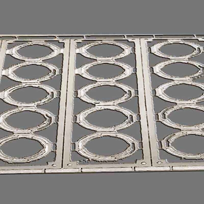Un bon prix. Services de gravure métallique de précision en rouleau à rouleau pour les commandes en gros volume en ligne