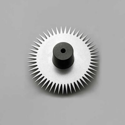 Un bon prix. Aiguilles de beauté gravées ultra-fines pour les cosmétiques, du prototype à la production en série en ligne