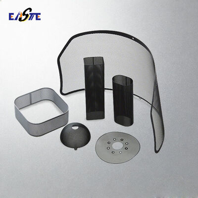 Service de gravure/soudage/estampage sur métal pour la personnalisation des treillis métalliques de précision