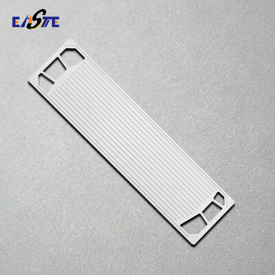 Un bon prix. Plaques bipolaires ultra-minces de gravure en titane de haute précision pour pile à combustible PEM en ligne