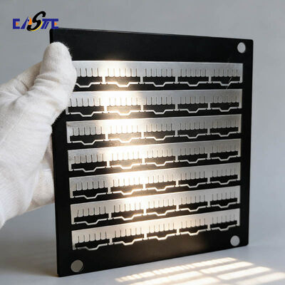 Un bon prix. Aiguilles de beauté ultra fines gravées de qualité médicale pour le tatouage cosmétique et les traitements de la peau en ligne